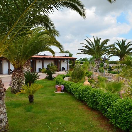 Relais La Giara Guest House Manduria Exterior foto