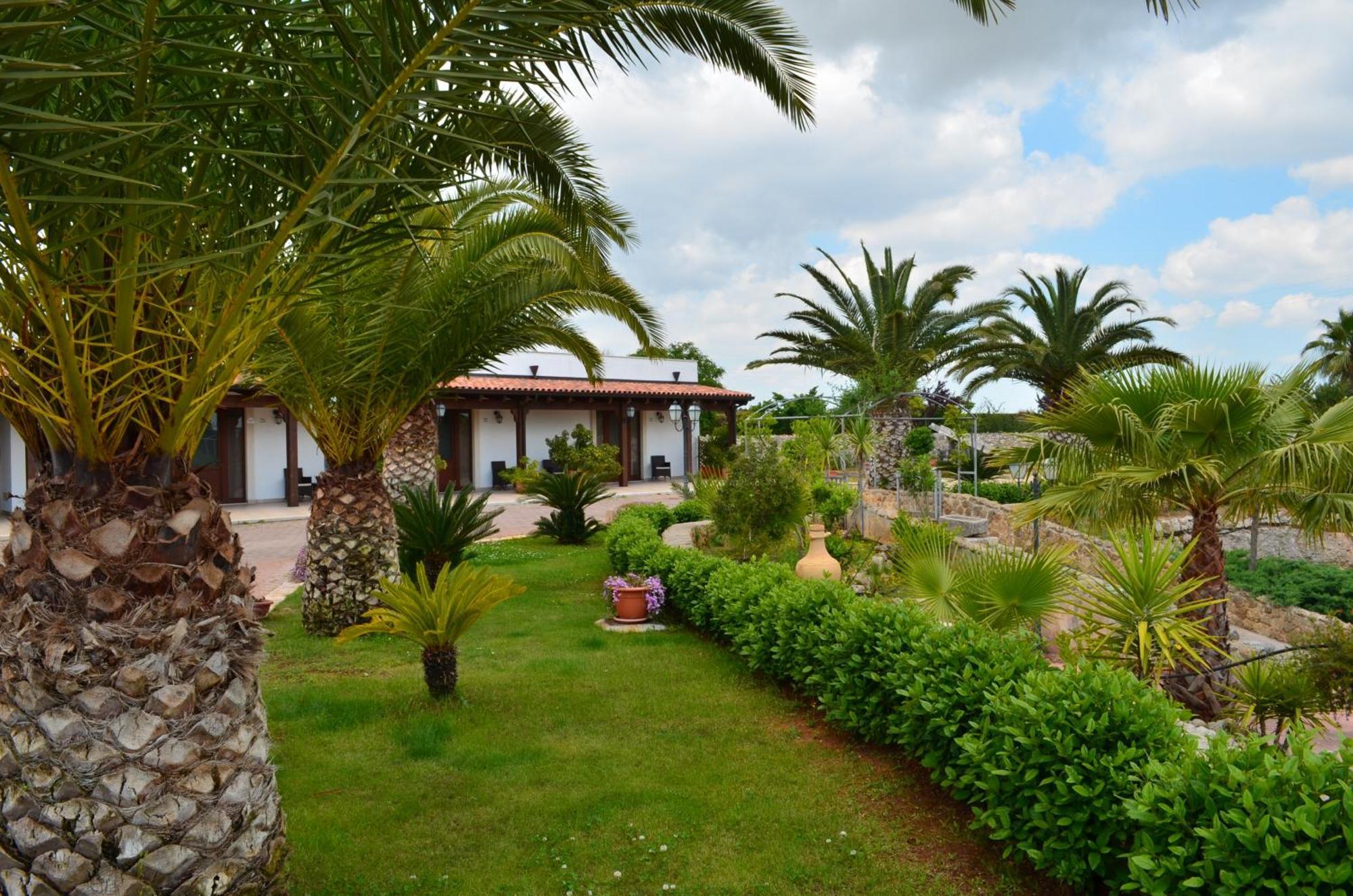 Relais La Giara Guest House Manduria Exterior foto